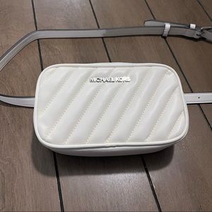 White canvas Micheal Kors Fanny pack